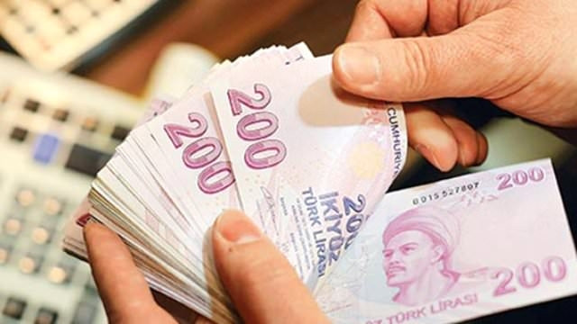 Emeklilere yüksek maaş müjdesi