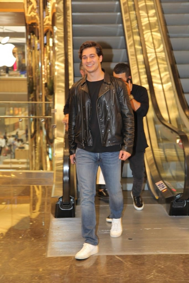 Çağatay Ulusoy'un merak edilen aşkı ortaya çıktı