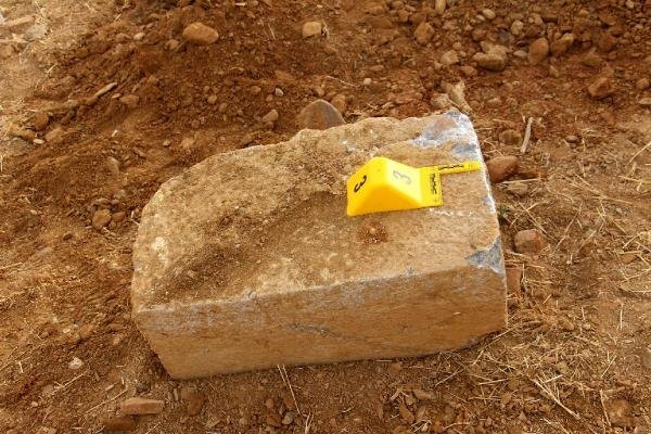 Kaçak kazı yapan 13 kişi yakalandı