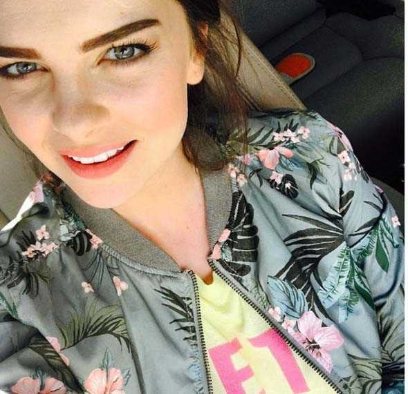 Pelin Karahan 'Yeter' dizisinden ayrıldı