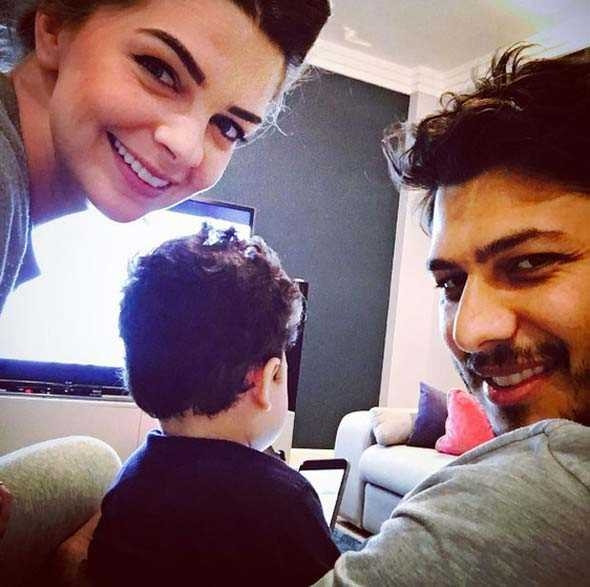 Pelin Karahan 'Yeter' dizisinden ayrıldı