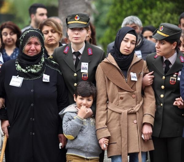 Şehit Uzman Çavuş Doğruöz törenle uğurlandı