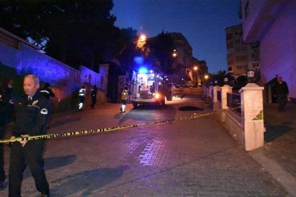 İzmir'de eski koca dehşeti: 2 ölü