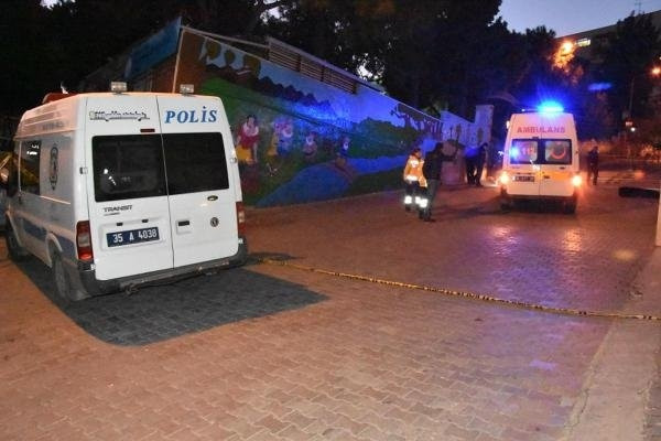 İzmir'de eski koca dehşeti: 2 ölü