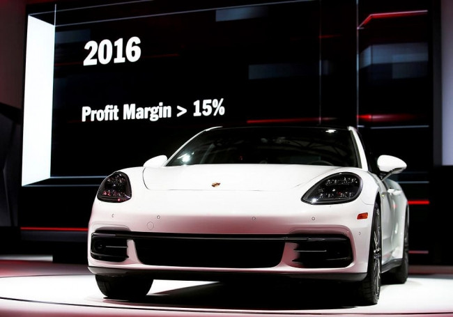 Yeni Porsche Panamera