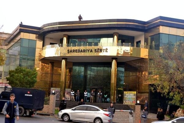 Kayyumun ilk işi bakın ne oldu