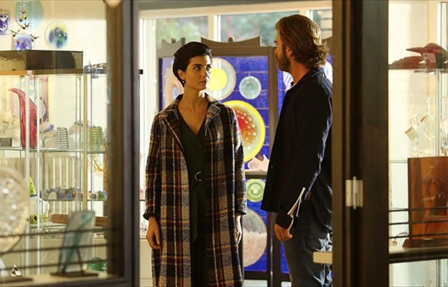 Tuba Büyüküstün: Bu ilk defa başıma geldi