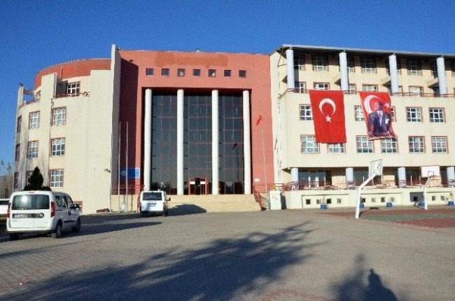 FETÖ okulunda 2 tane gizli kamera bulundu