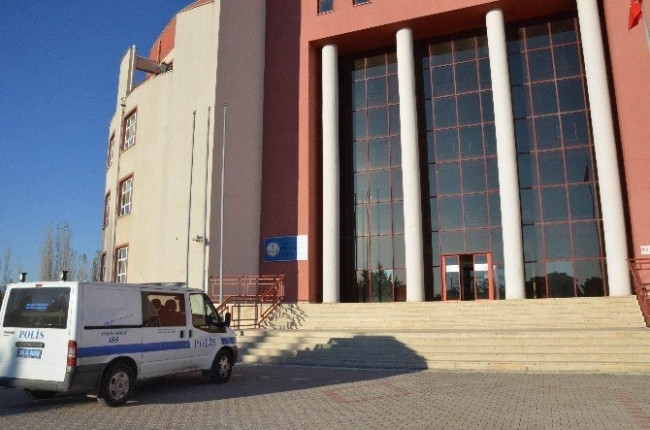 FETÖ okulunda 2 tane gizli kamera bulundu