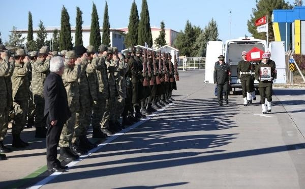 Fırat Kalkanı şehidi memleketine uğurlandı