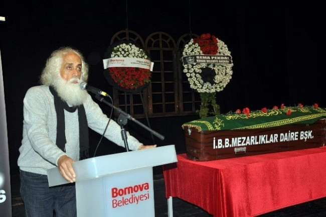 Hayatını kaybeden sanatçıya acı veda