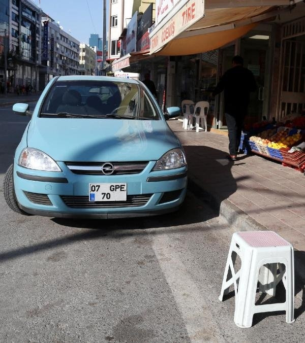 Yola tabure koyan esnafa ceza