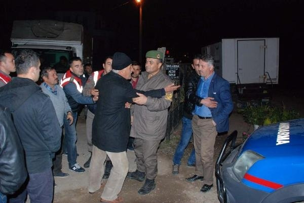 İzmir'de terörist cenazesine tepki !