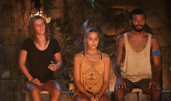 Survivor Efecan'dan sürpriz evlilik teklifi