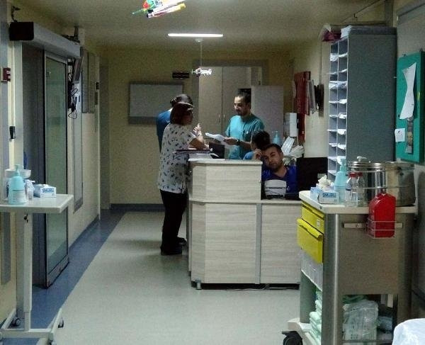 Yeni doğan bebek hastane tuvaletine bırakıldı