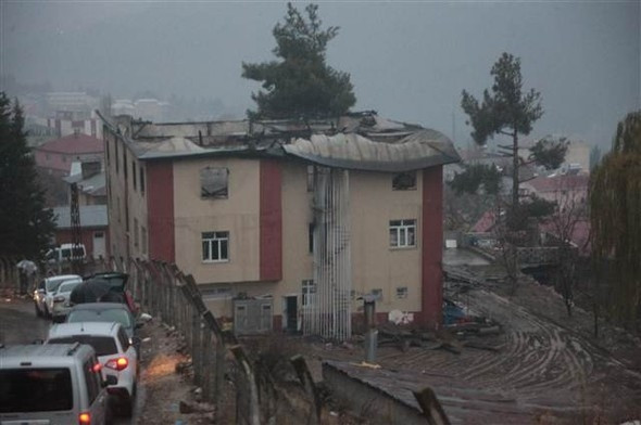 Adana'daki facianın büyüklüğü gün ağarınca ortaya çıktı