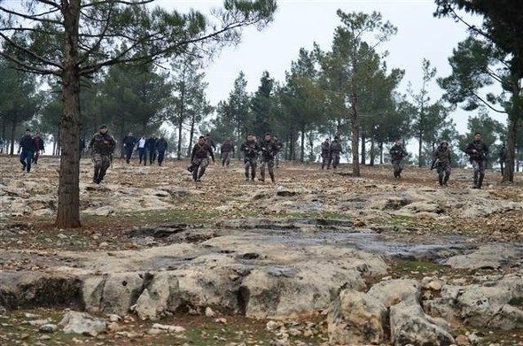 Şanlıurfa'da polise silahlı saldırı
