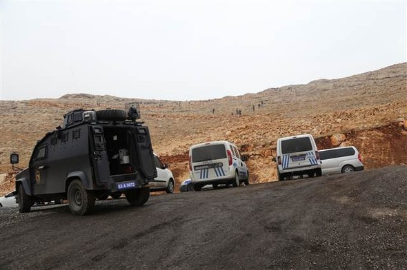 Şanlıurfa'da polise silahlı saldırı