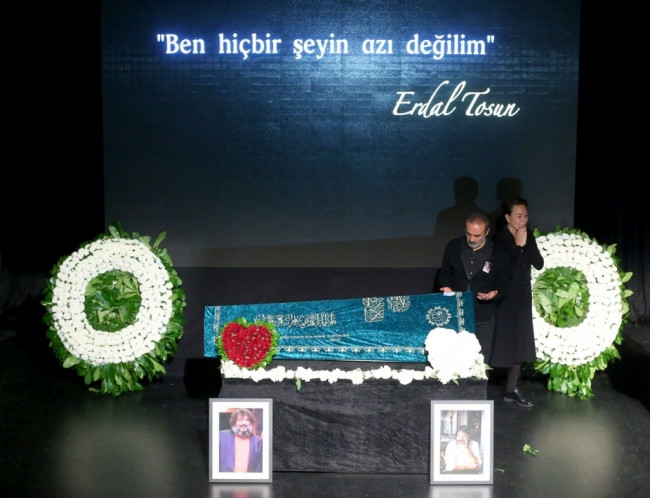 Erdal Tosun'a veda ! Gözyaşları sel oldu