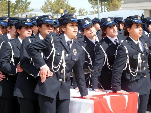 Türkiye'de 9 bin 213 polis yemin etti - Resim: 2