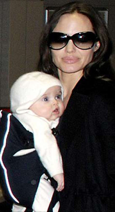 Angelina Jolienin ikizleri
