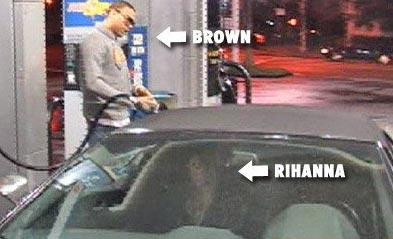 Rihanna dayak yedi !