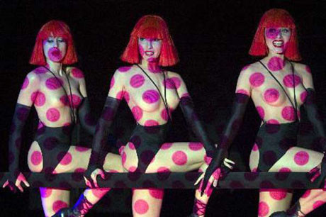 Crazy Horse kabaresi