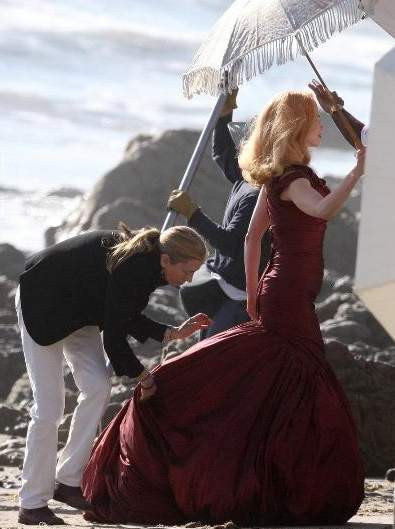 Nicole Kidman Malibu sahilinde