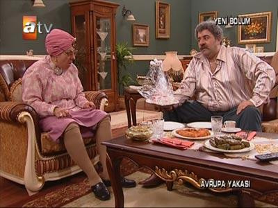 Dilber Hala ve sevgilisi Azim