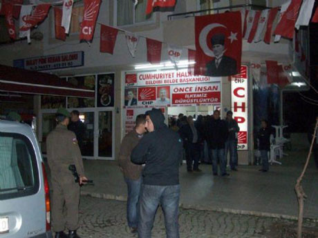 CHPli aday saldırıya uğradı
