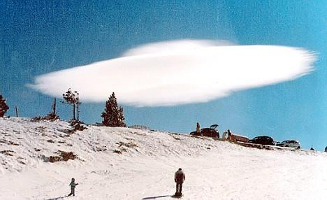 İşte gerçek UFO fotoğrafları !