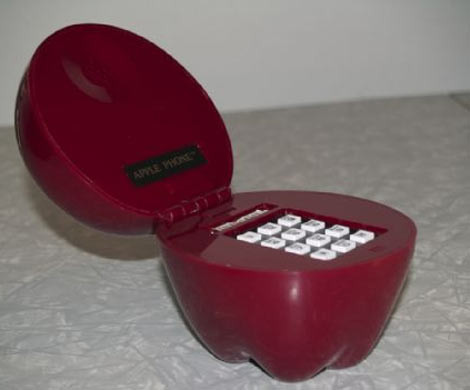 İlginç tasarıma sahip telefonlar