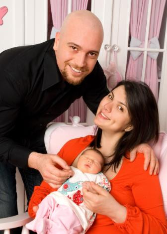 Açelya anne oldu