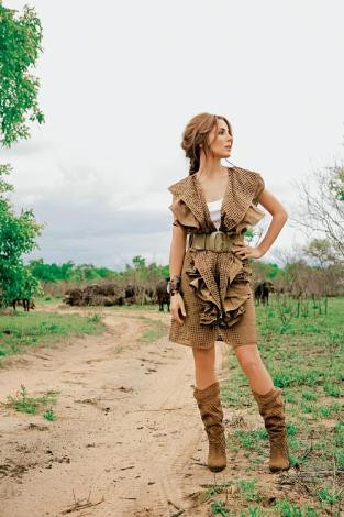 Elsa Pataky Afrika gezisinde