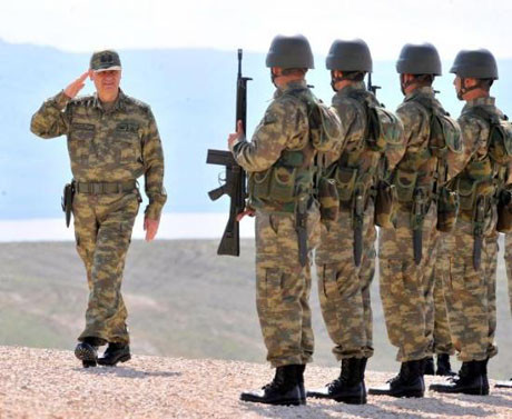 TSKdan lazerli tatbikat !