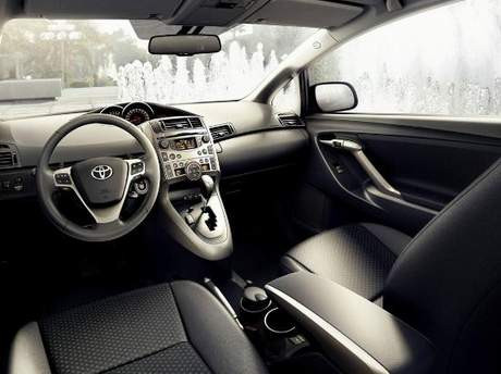 Yeni Toyota Verso