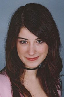 Hazal Kaya
