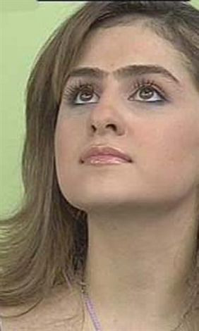 Azeri kızı Günel