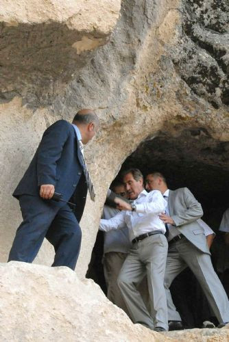 Bakan Günay Frig Vadisinde
