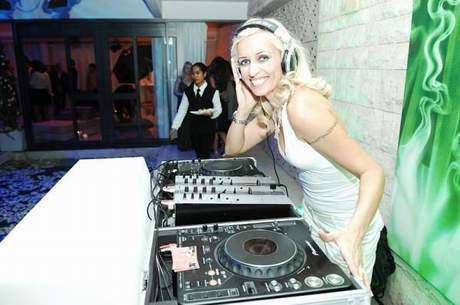 DJ Sabrina