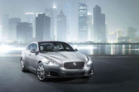 Jaguar 2010 model XJsini tanıttı