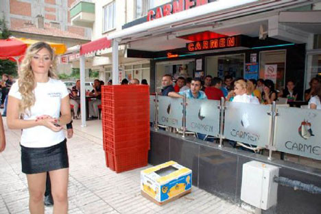 Mankenlere büyük ilgi