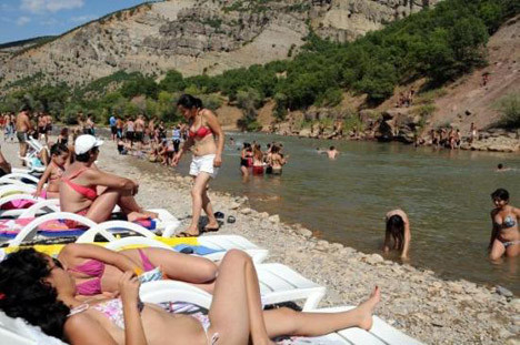 Bilin bakalım bu tatil yöresi neresi ?