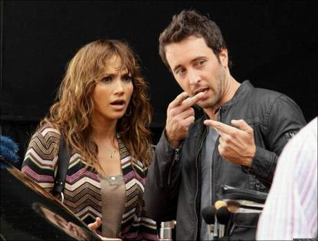 Jennifer Lopez & Alex OLoughlin