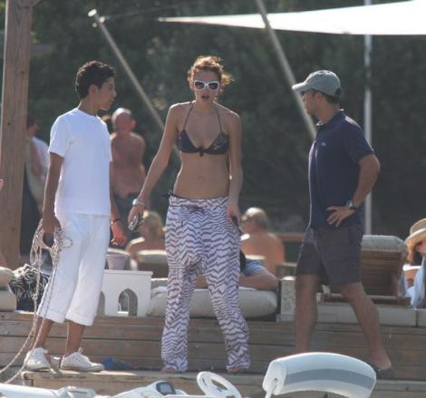 Mustafa Sandal ve eşi Emina Türkcan