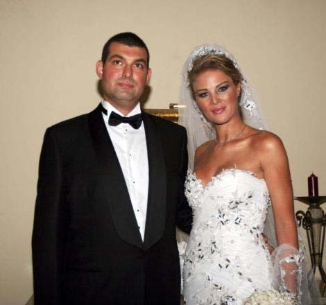 Fatoş Seğmen evlendi