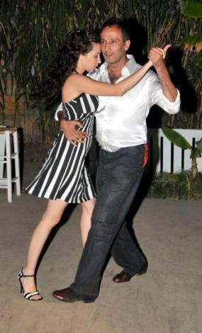 Tango gecesinde kriz