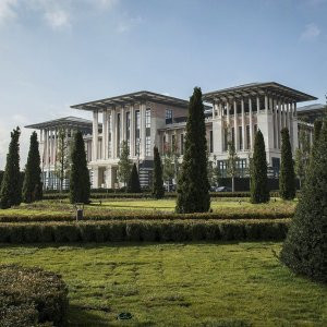 AK Saray'a 'at çiftiği' de kurulacak