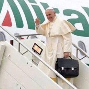 Vatikan'dan 'özel uçak' açıklaması
