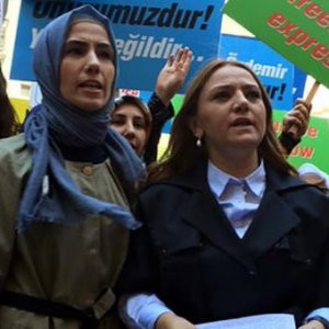 Sümeyye Erdoğan protesto eyleminde